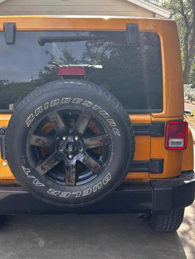 Gold 2014 Jeep Wrangler Unlimited Altitude
