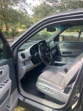 Gray 2013 Honda Pilot EX-L