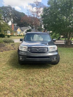 Gray 2013 Honda Pilot EX-L