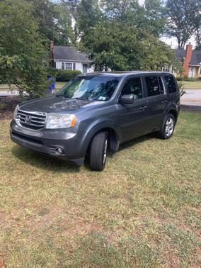 Gray 2013 Honda Pilot EX-L