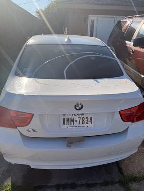 White 2010 BMW 328 i