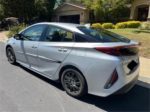 2017 Toyota Prius Prime Premium