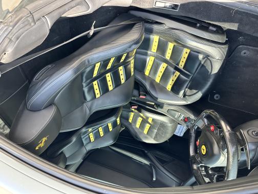 2010 Ferrari 458 Italia Base