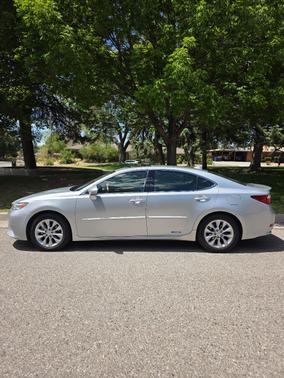 Silver 2015 Lexus ES 300h Base