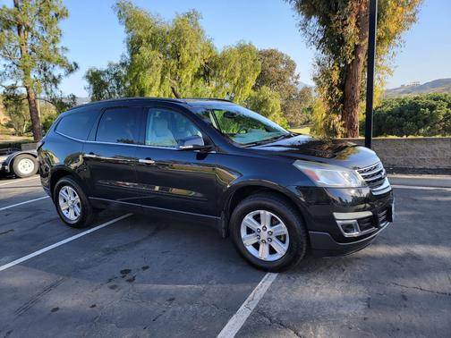 Black 2013 Chevrolet Traverse 2LT