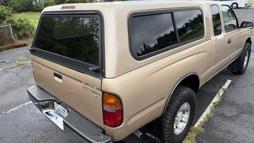 Gold 1999 Toyota Tacoma Xtracab
