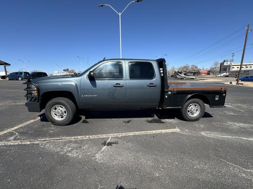 2009 Chevrolet Silverado 2500 LT Crew Cab