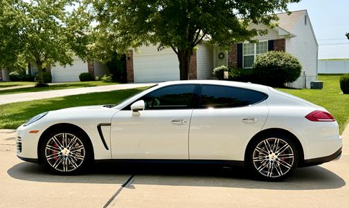 White 2015 Porsche Panamera Panamera Turbo