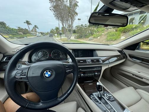 Gray 2011 BMW 740 Li