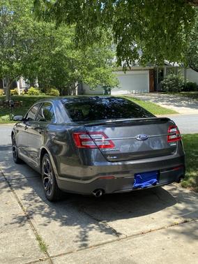 2017 Ford Taurus SHO