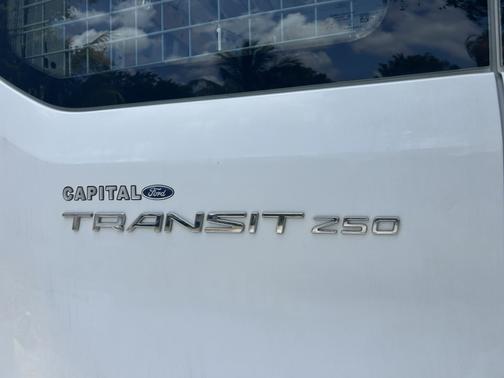 2016 Ford Transit-250 Base
