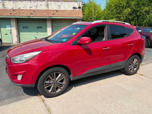 2015 Hyundai TUCSON SE