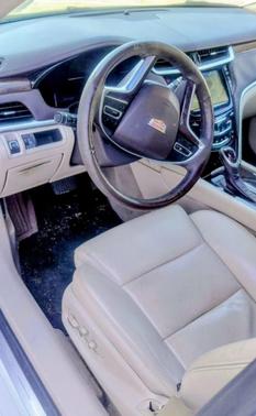 White 2016 Cadillac XTS Luxury