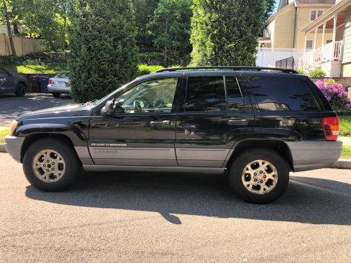 2002 Jeep Grand Cherokee Sport