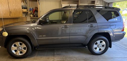 Gray 2005 Toyota 4Runner SR5