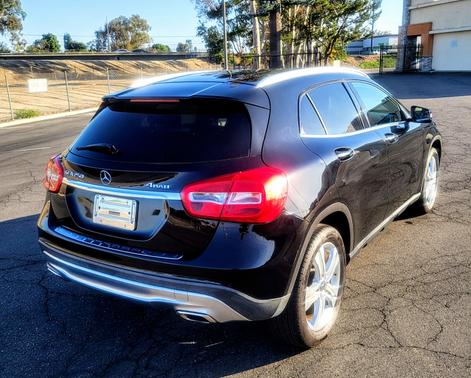 Black 2015 Mercedes-Benz GLA-Class GLA 250 4MATIC