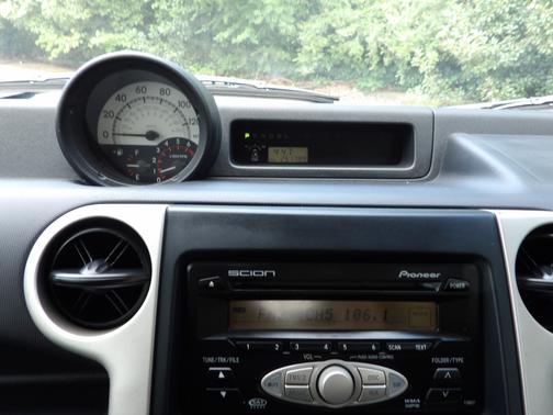 White 2006 Scion xB Base