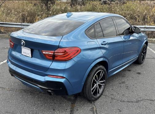 2016 BMW X4 M40i