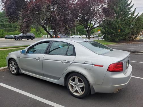 Silver 2005 Acura TL 3.2