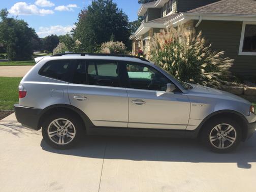 2004 BMW X3 3.0i