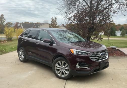 2019 Ford Edge Titanium