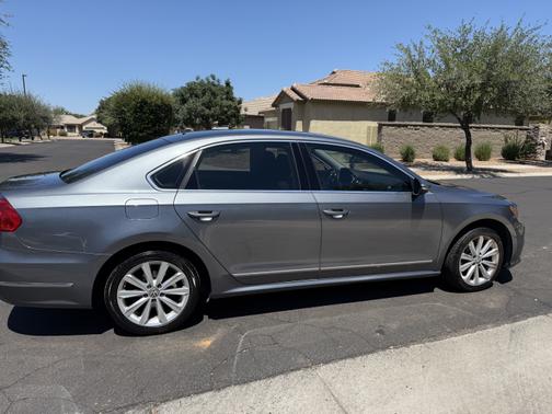 2016 Volkswagen Passat 1.8T S