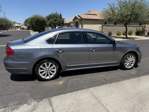 2016 Volkswagen Passat 1.8T S