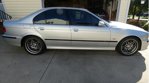 2003 BMW M5 Base