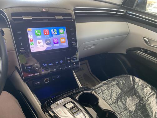 Silver 2022 Hyundai TUCSON Hybrid SEL Convenience