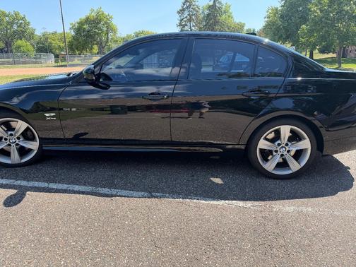 Black 2009 BMW 335 i xDrive
