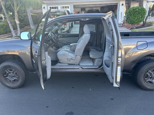 2010 Toyota Tacoma Access Cab