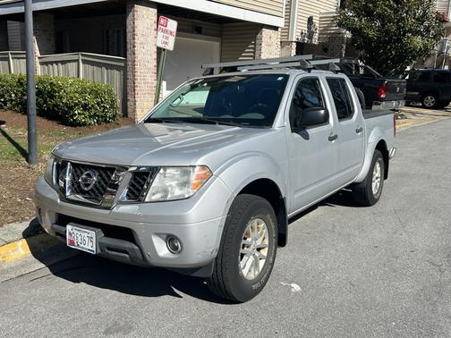 Silver 2016 Nissan Frontier SV