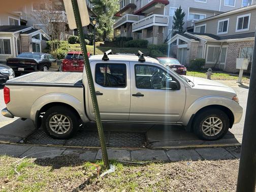 Silver 2016 Nissan Frontier SV
