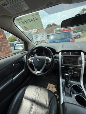 Silver 2014 Ford Edge Limited
