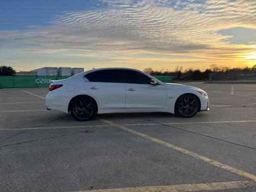 2018 INFINITI Q50 3.0t Red Sport 400