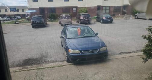 Photo 1 of 1 of 2001 Toyota Corolla CE