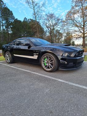 2013 Ford Mustang GT Premium