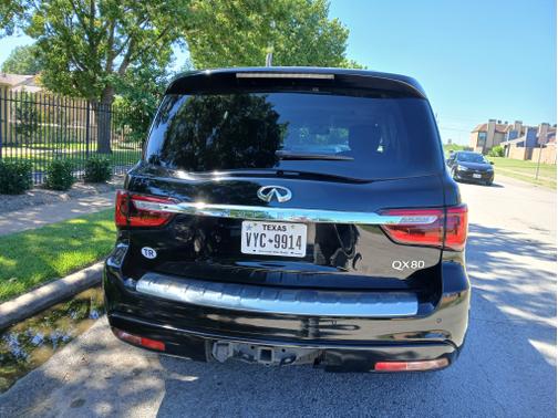 2019 INFINITI QX80 LUXE