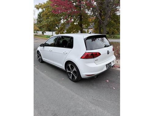 2017 Volkswagen Golf GTI S 4-Door