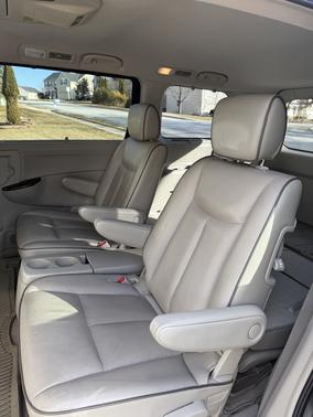 2013 Nissan Quest LE