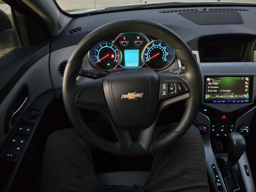 2015 Chevrolet Cruze LS