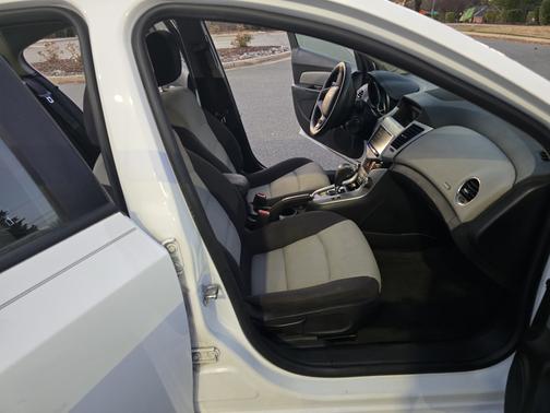 2015 Chevrolet Cruze LS