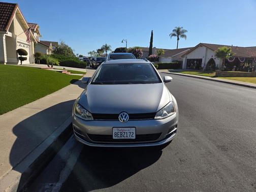 Silver 2015 Volkswagen Golf SportWagen TDI SE 4-Door