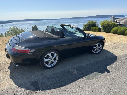 2000 Porsche 911 Carrera Cabriolet