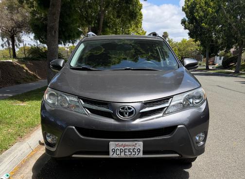 Gray 2013 Toyota RAV4 XLE