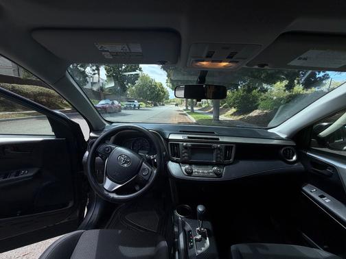 Gray 2013 Toyota RAV4 XLE