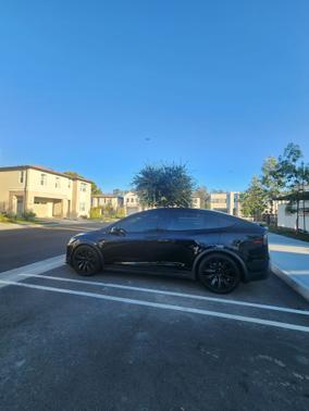 2023 Tesla Model X Base