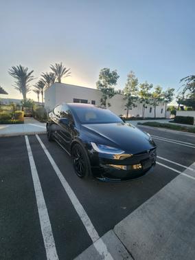 2023 Tesla Model X Base