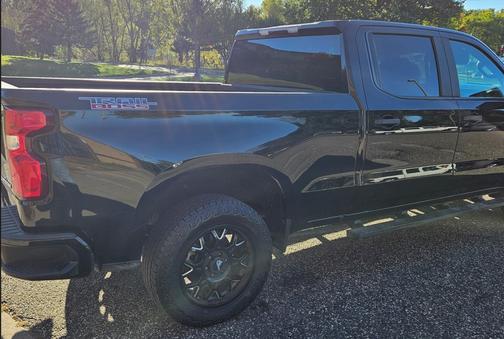 2021 Chevrolet Silverado 1500 Custom Trail Boss