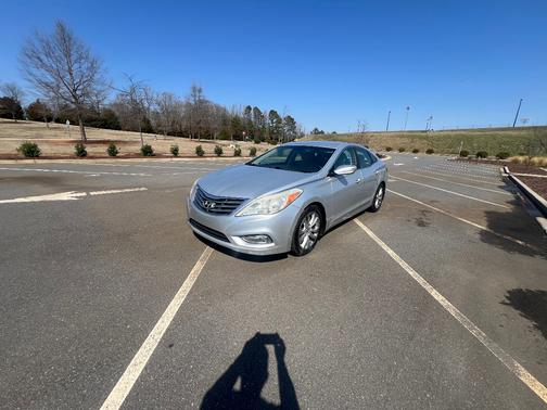 2012 Hyundai Azera Base